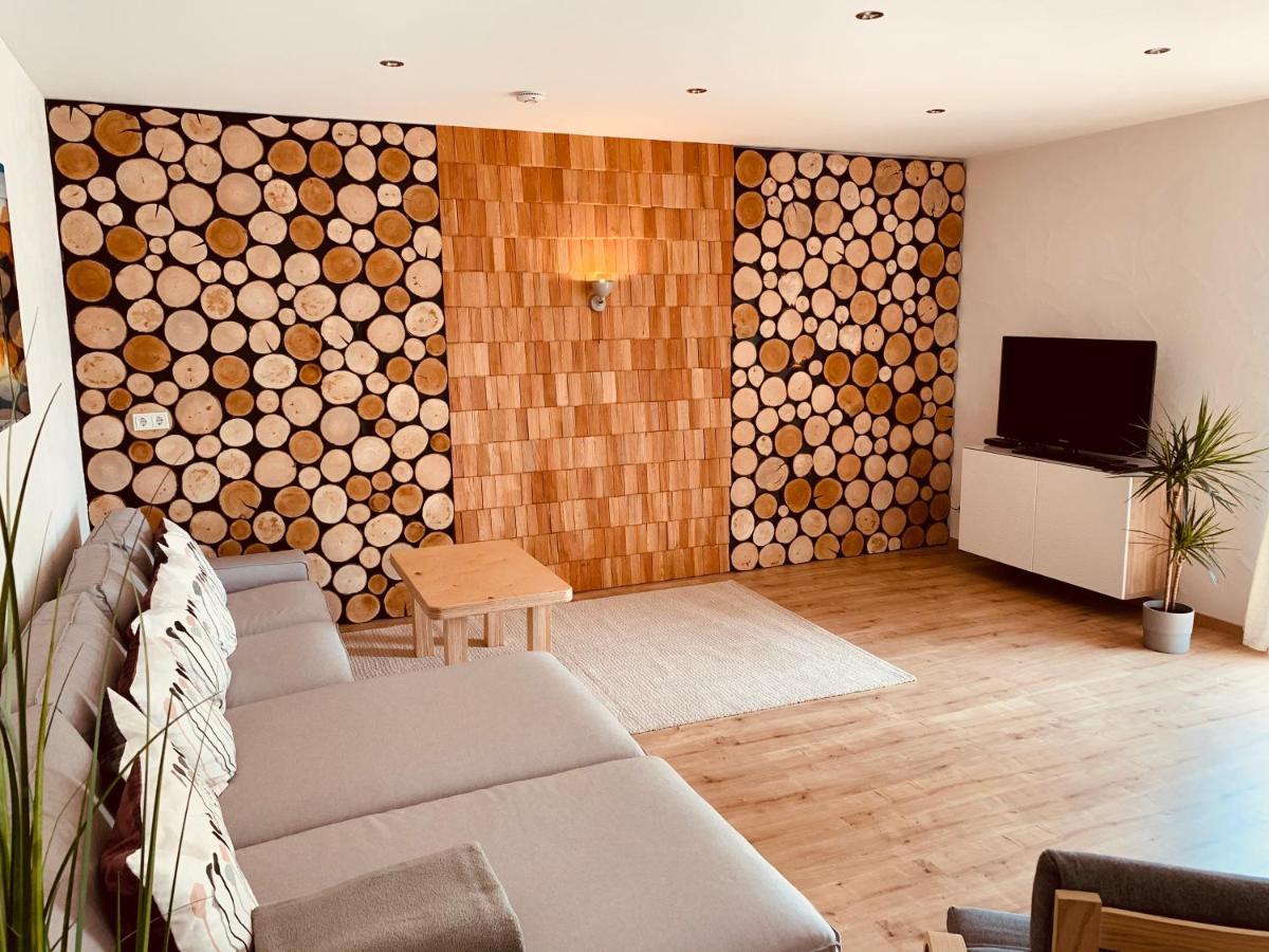 Ferienwohnung Bad Camberg - Apartment 3 Hoelzer Exteriör bild