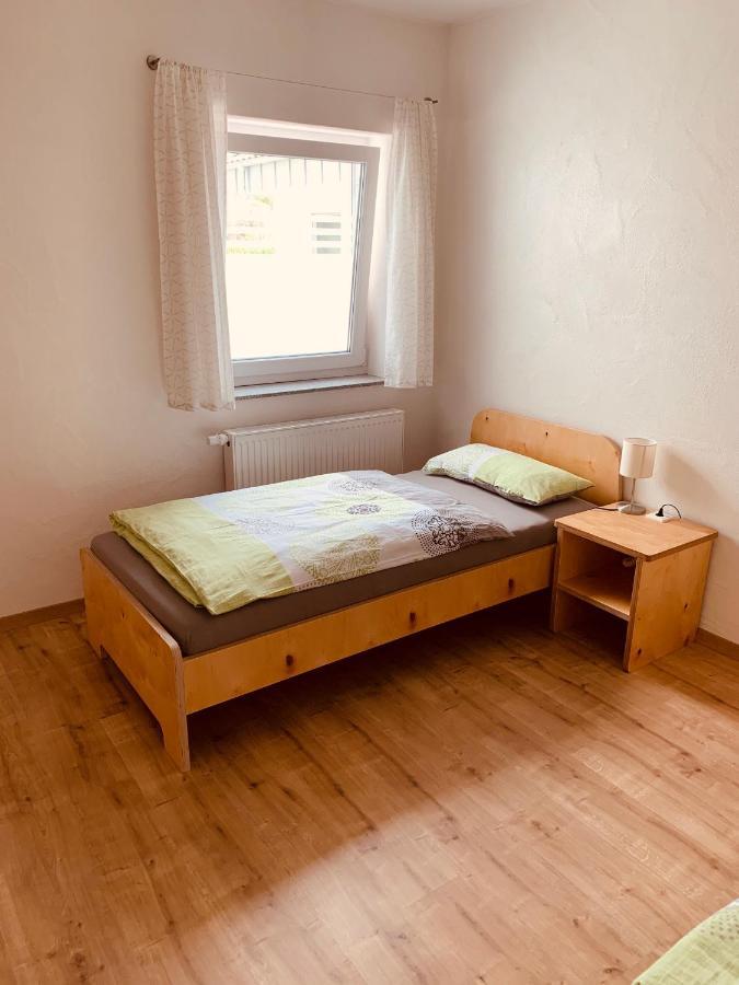 Ferienwohnung Bad Camberg - Apartment 3 Hoelzer Exteriör bild